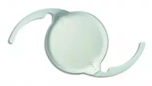 Toric lens implant to fix astigmatism