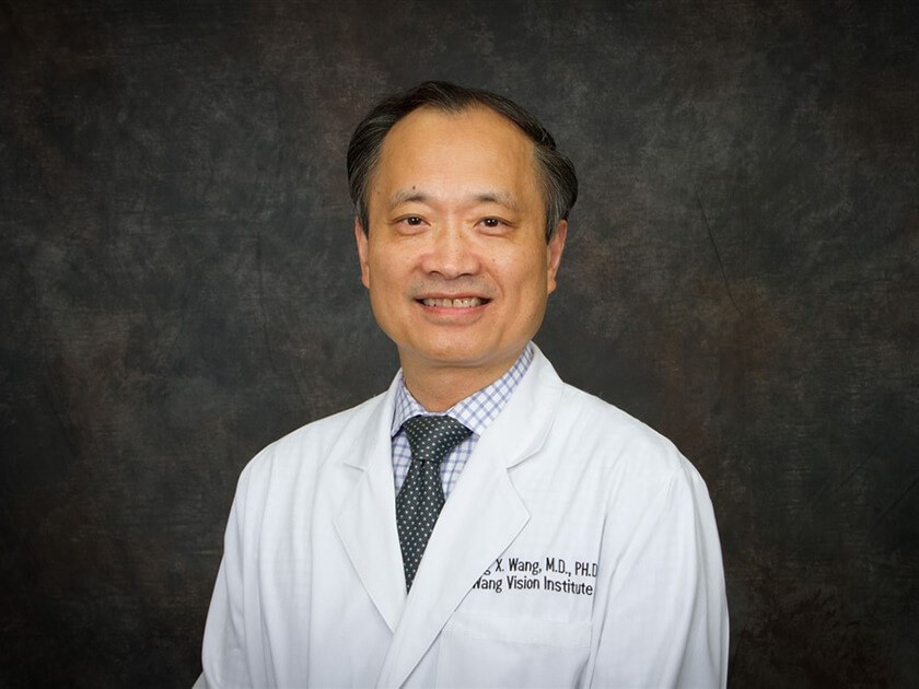 Best Cataract Surgeon Ming Wang