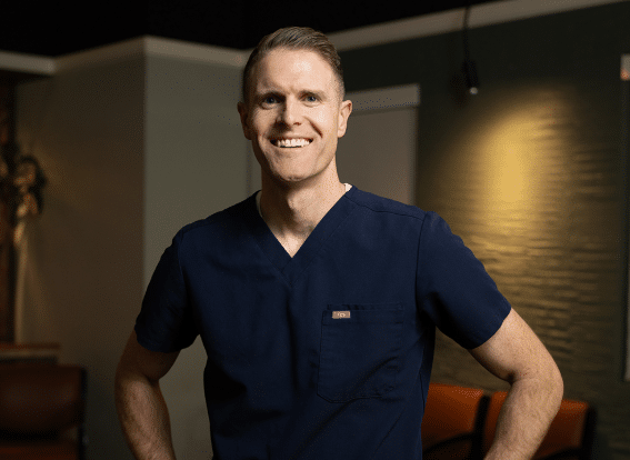 Best Cataract Surgeon Jordan Thomson